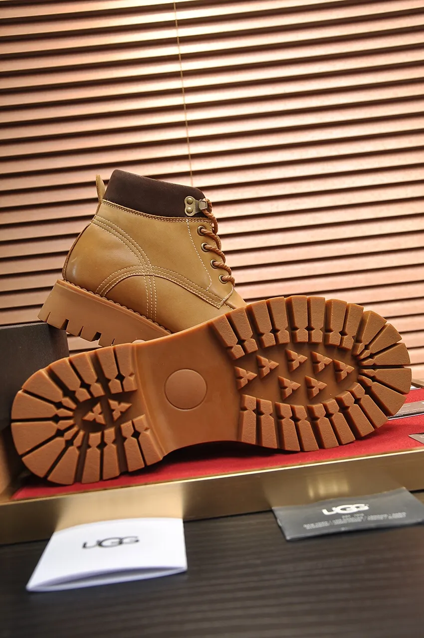 Men's shoes 💰640💶 [UGG] (full wool lining) top-end high-quality fur-in-one warm snow boots from Australia's warm luxury brand men's shoes, UGG-5877 official website synchronized, made of imported cowhide, carefully sewn...Imported rubber foam outsole (comfortable, soft, wear-resistant) The quality is really great...Exquisite workmanship, you can't put it down at first sight, available in sizes 39-44